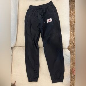 Women’s Air Jordan Flight Chicago Woven Windbreaker Pants/Joggers Size Small